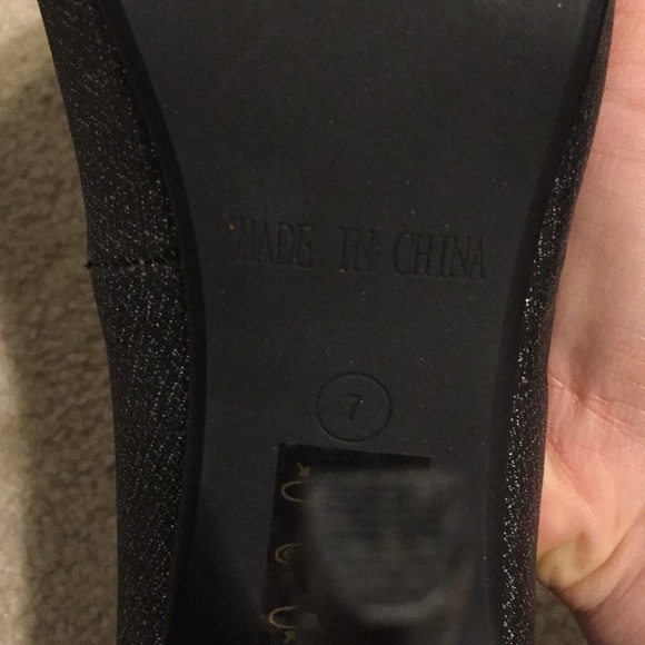 Le chateau shoes - Picture 3 of 3